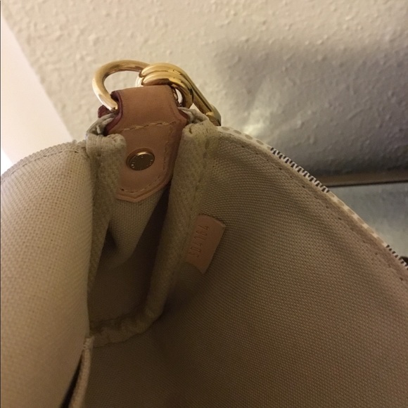 Louis Vuitton Favorite PM Azur - Picture 4 of 8